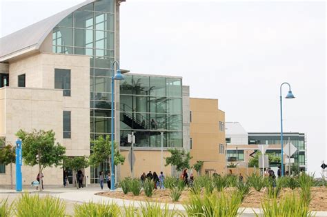 Apply for Graduation; Withdraw from eREFUNDS. . Csumb oasis